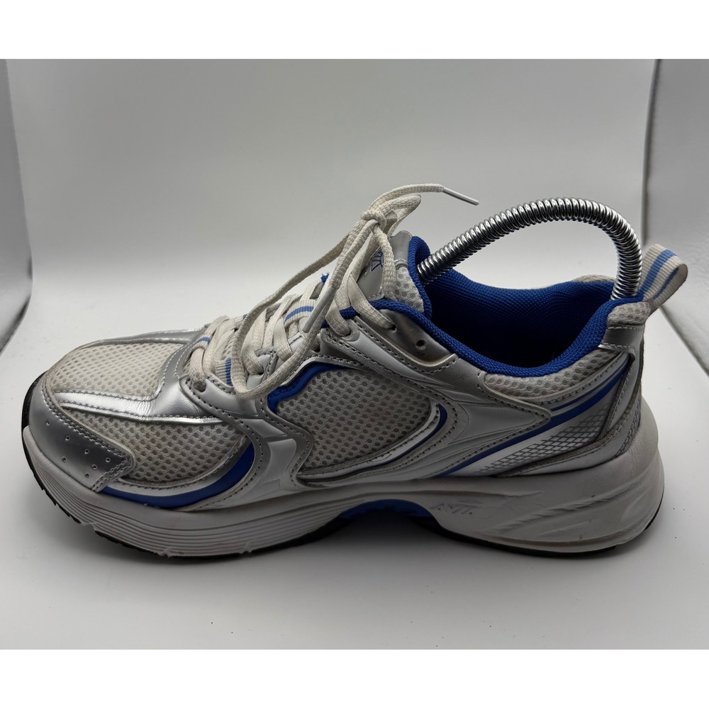 Avia Sneakers Women 8 Wide White Silver Blue Good WWAV43GX002L Mesh Retro Runner